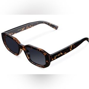 Meller Kessie Polarized Sunglasses in Tigris Carbon